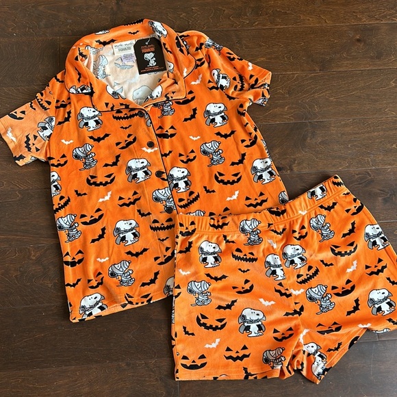 Munki Munki Peanuts Womens Mummy Snoopy Pajama Set Halloween Bats New - Main Image